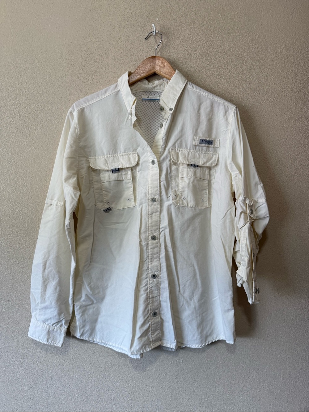Columbia Men's Long-Sleeve Cream Outdoor Button-Up Shirt